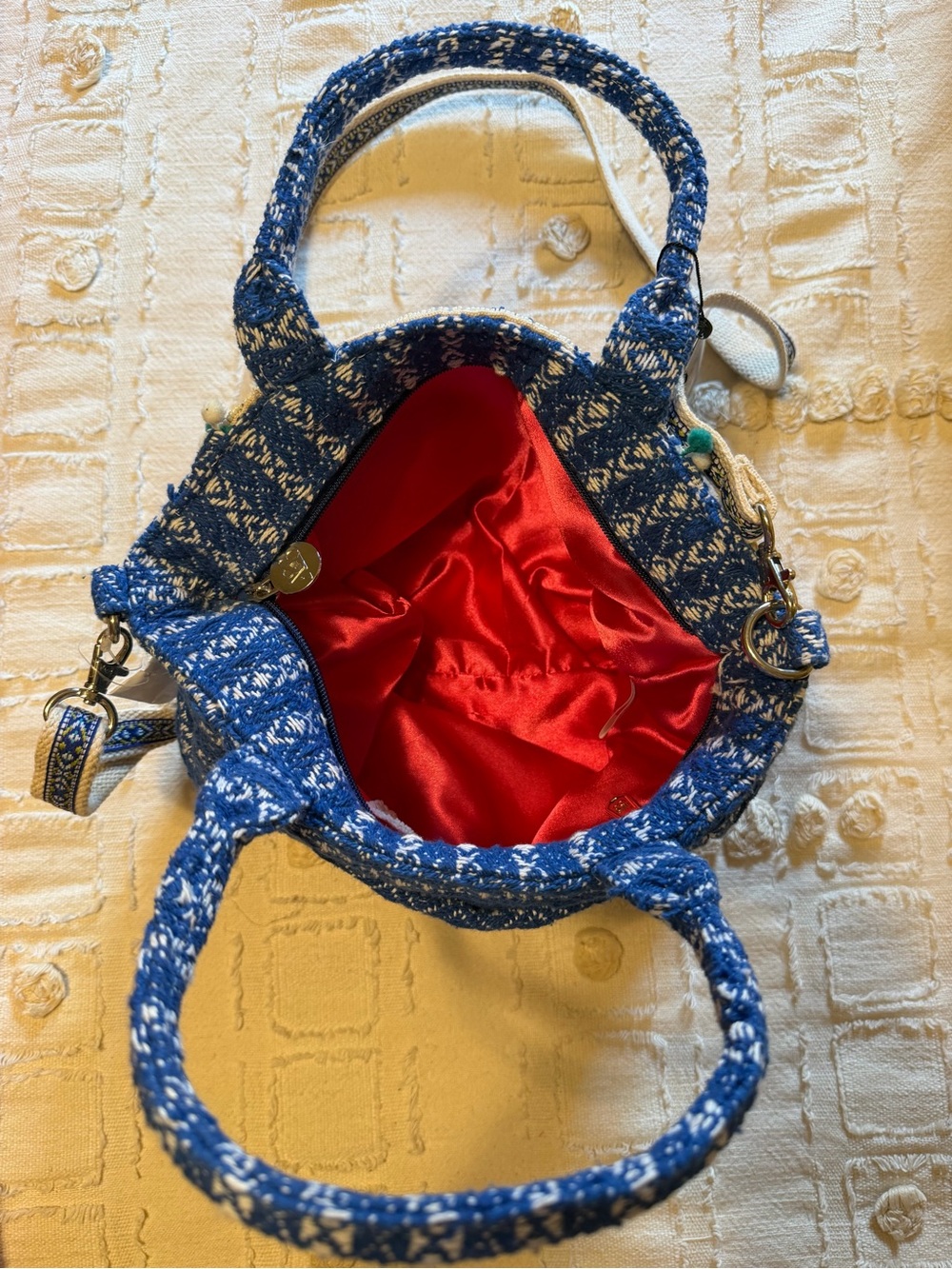 Blue Crab Embellished Crossbody Tote - Picture 3 of 3